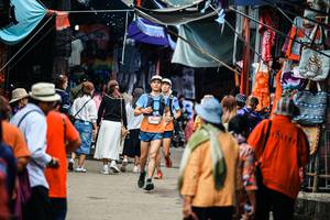 BIB: 
                            <button type="button" onclick="openModal(25385215)" class="btn btn-primary btn-sm float-right btn-popup" data-toggle="modal" data-target=".modal-high-quality">
                        <i class="fas fa-shopping-cart"></i> Add to Cart
                    </button>
                                            <button type="button" onclick="isThisMe(25385215, true)" class="btn btn-success btn-sm float-right btn-popup btn-isme hidden" data-toggle="tooltip" data-placement="bottom" title="นี่คือรูปของคุณใช่ไหม คลิกที่นี่เพื่อเอาเข้าอัลบั้ม">
                        <i class="fas fa-plus"></i> Add to album
                    </button>
                    <button type="button" onclick="isThisMe(25385215, false)" class="btn btn-warning btn-sm float-right btn-popup btn-isnotme hidden">
                        <i class="fas fa-ban"></i> Remove from album
                    </button>